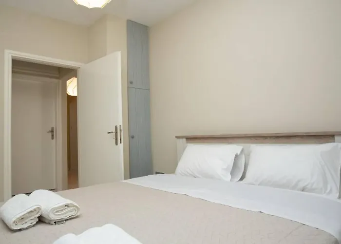 شقة Blue And خانيا